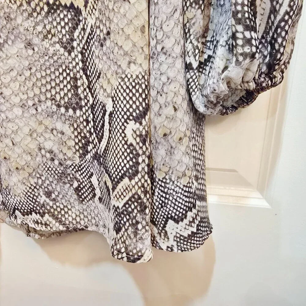 Show Me Your Mumu ✦ Snake Print V‑Neck Long Sleeve Tunic Dress ✦ Keyhole Back XS - Picture 5 of 10